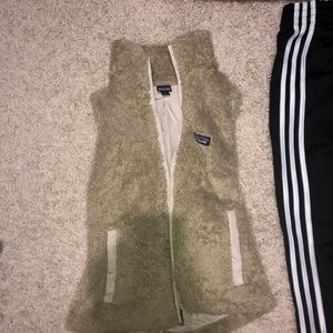 patigonia woman’s vest
